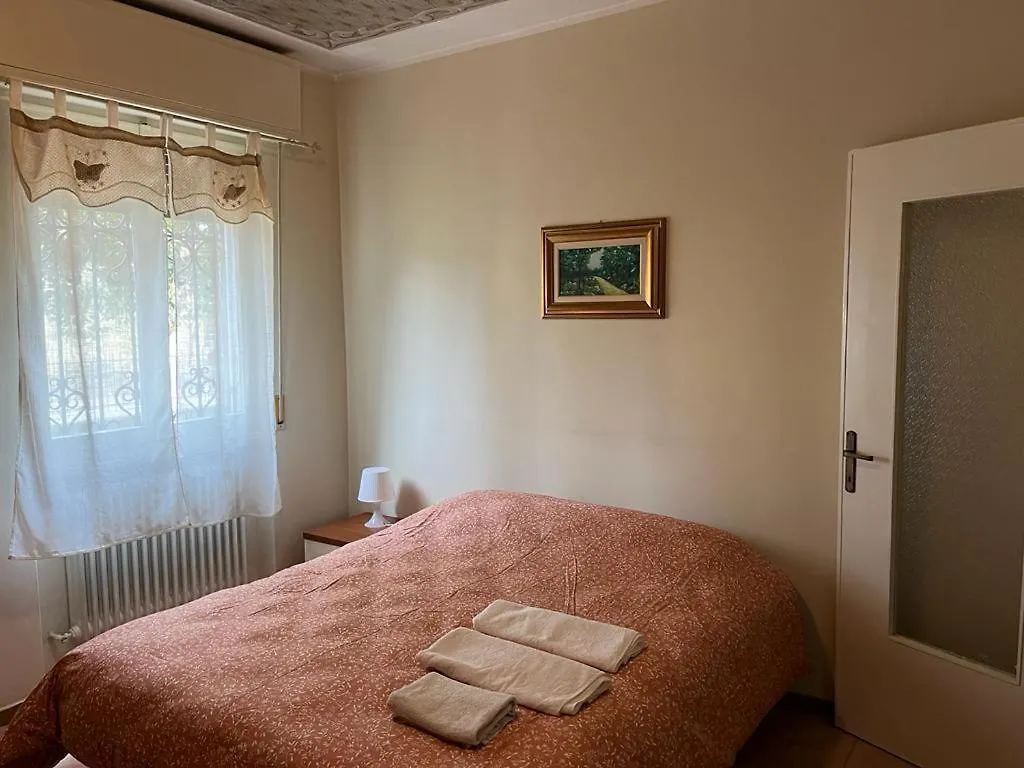 Home Primavera Desenzano del Garda Italia